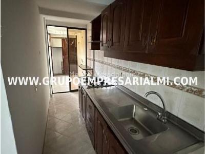 Apartamento de 3 alcobas en venta en Guayabal, Medellín, 53 m² · foto 3 de 20