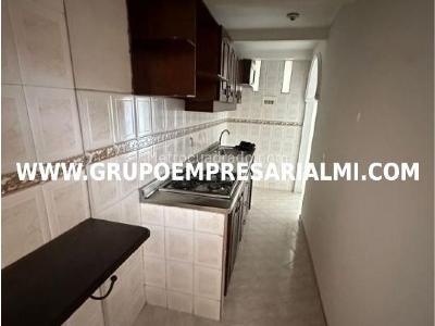 Apartamento de 3 alcobas en venta en Guayabal, Medellín, 53 m² · foto 11 de 20