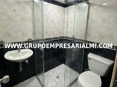 Apartamento de 3 alcobas en venta en Guayabal, Medellín, 53 m² · foto 18 de 20