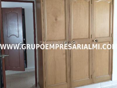 Apartamento de 3 alcobas en arriendo en Belen, Medellín, 75 m² · foto 6 de 20