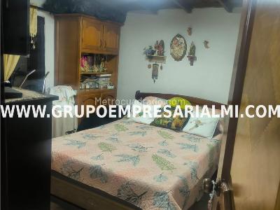Apartamento en venta en San Antonio, Medellín · foto 9 de 20