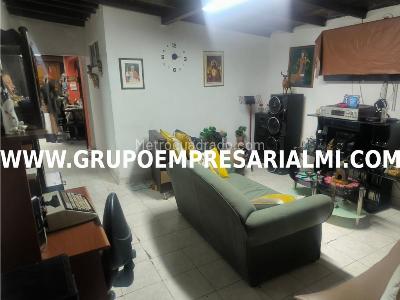 Apartamento en venta en San Antonio, Medellín · foto 19 de 20