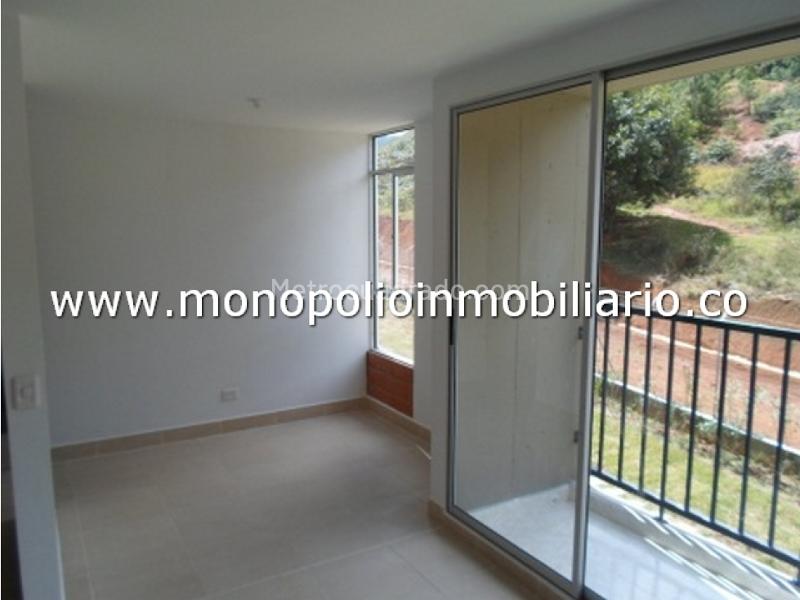 2BR Apartment in Niquia (54 m²)