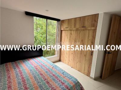 Apartamento de 3 alcobas en venta en El Poblado, Medellín, 100 m² · foto 8 de 20