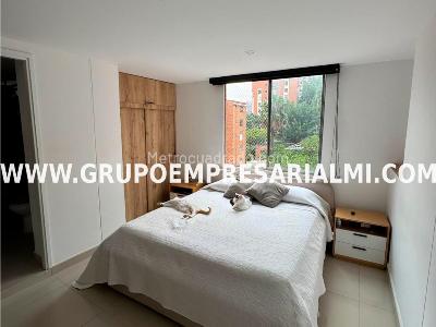 Apartamento de 3 alcobas en venta en El Poblado, Medellín, 100 m² · foto 12 de 20