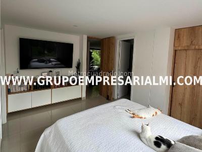 Apartamento de 3 alcobas en venta en El Poblado, Medellín, 100 m² · foto 13 de 20