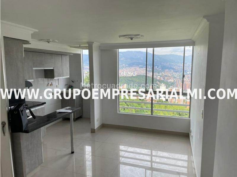 Apartamento en Arriendo de 2 Alcobas en Robledo Santa María (42 m²)