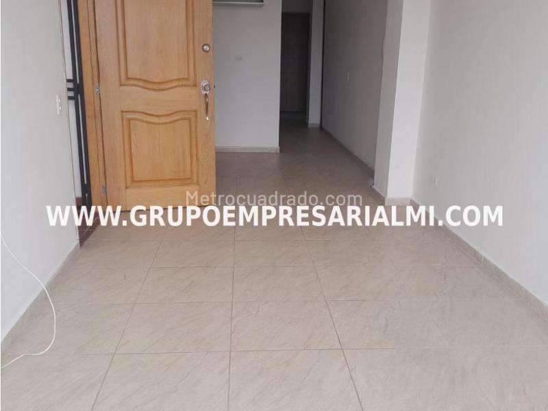 Beautiful 2BR Apartment with 5 Baths in Santa Monica - 4