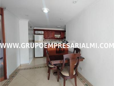 Apartamento en venta en El Poblado, Medellín · foto 2 de 20