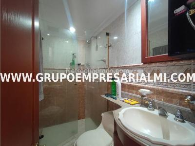 Apartamento en venta en El Poblado, Medellín · foto 17 de 20