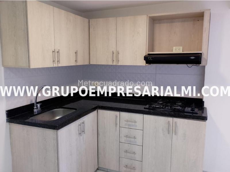 Apartamento en Arriendo, Las Flores, Envigado - 3