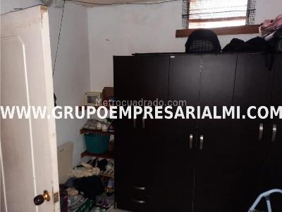Casa de 5 alcobas en venta en El Salvador, Medellín, 114 m² · foto 9 de 17
