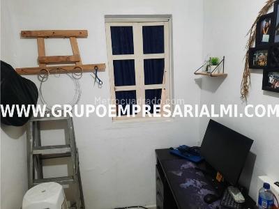Casa de 5 alcobas en venta en El Salvador, Medellín, 114 m² · foto 11 de 17