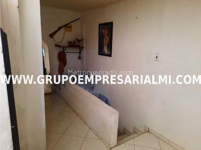Casa de 5 alcobas en venta en El Salvador, Medellín, 114 m² · foto 12 de 17