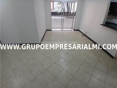 Apartamento de 3 alcobas en arriendo en El Poblado, Medellín, 85 m² · foto 5 de 20
