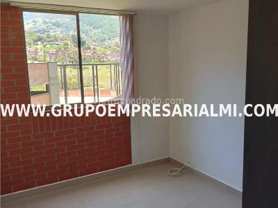 Apartamento de 3 alcobas en venta en Valadares, Bello, 67 m² · foto 9 de 20