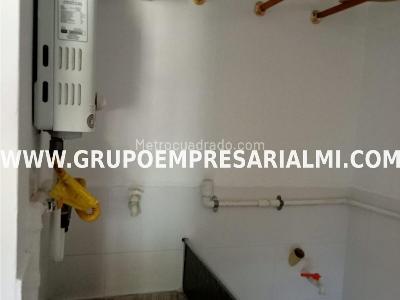 Apartamento de 3 alcobas en venta en Valadares, Bello, 67 m² · foto 12 de 20