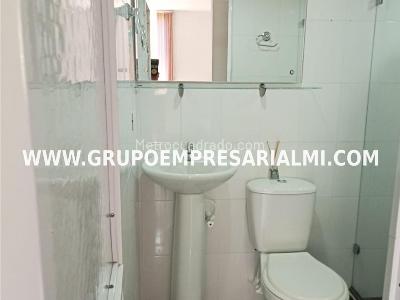 Apartamento de 3 alcobas en venta en Valadares, Bello, 67 m² · foto 14 de 20