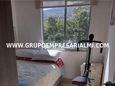 Apartamento de 3 alcobas en venta en Robledo, Medellín, 76 m² · foto 4 de 20