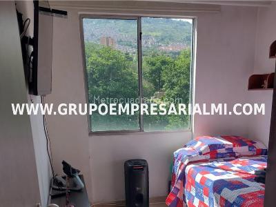 Apartamento de 3 alcobas en venta en Robledo, Medellín, 76 m² · foto 5 de 20
