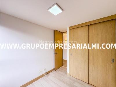 Apartamento de 3 alcobas en venta en El Poblado, Medellín, 88 m² · foto 16 de 20
