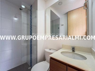 Apartamento de 3 alcobas en venta en El Poblado, Medellín, 88 m² · foto 17 de 20