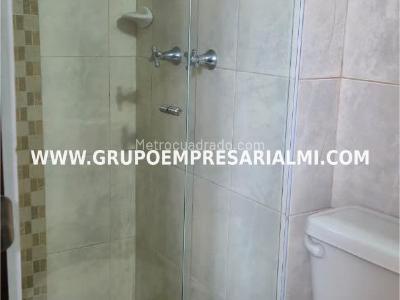 Apartamento de 3 alcobas en venta en El Mirador, Bello, 54 m² · foto 15 de 20