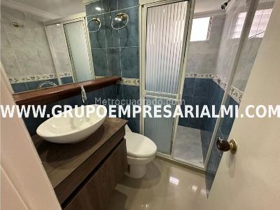 Apartamento en arriendo en El Poblado, Medellín · foto 10 de 20