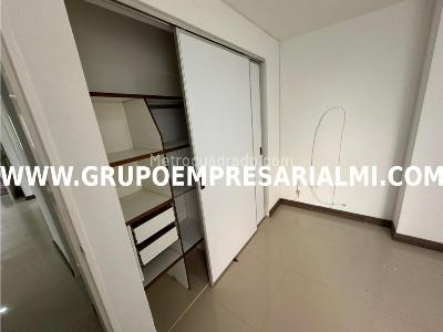 Apartamento en arriendo en El Poblado, Medellín · foto 18 de 20