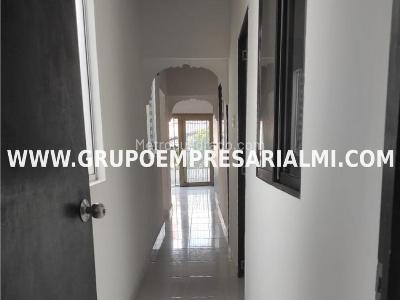 Apartamento en venta en Villa Hermosa, Medellín · foto 3 de 20