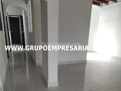 Apartamento en venta en Villa Hermosa, Medellín · foto 10 de 20