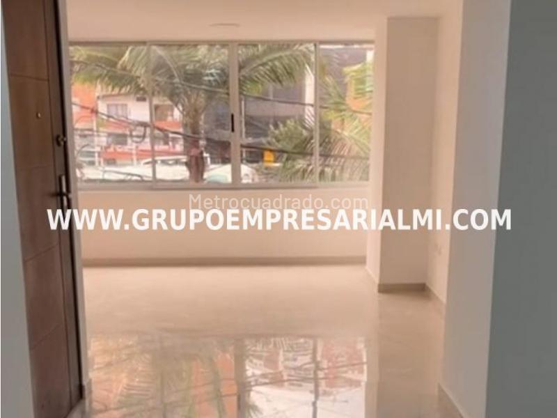Oficina en Arriendo, Entreamigos, Sabaneta - Más