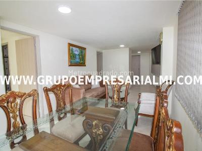 Apartamento de 2 alcobas en venta en Mayorca, Sabaneta, 80 m² · foto 8 de 20