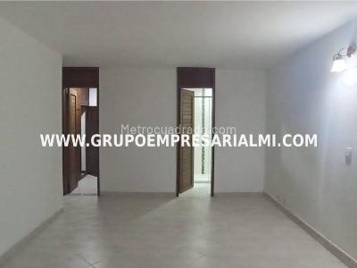 Apartamento de 3 alcobas en arriendo en El Poblado, Medellín, 127 m² · foto 5 de 19