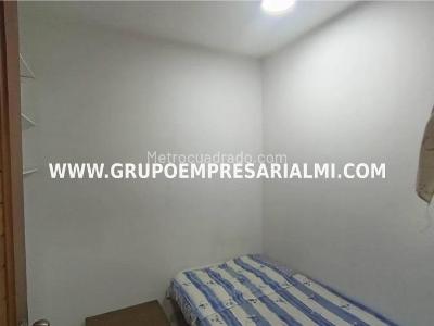 Apartamento de 3 alcobas en arriendo en El Poblado, Medellín, 127 m² · foto 12 de 19