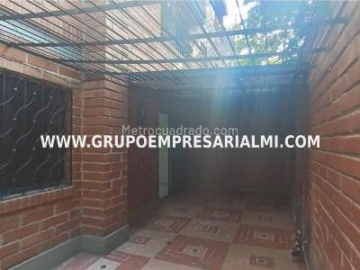 Apartamento de 3 alcobas en arriendo en El Poblado, Medellín, 127 m² · foto 18 de 19