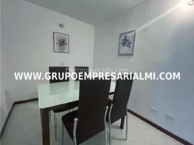 Apartamento de 3 alcobas en venta en El Poblado, Medellín, 75 m² · foto 8 de 20