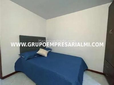 Apartamento de 3 alcobas en venta en El Poblado, Medellín, 75 m² · foto 13 de 20
