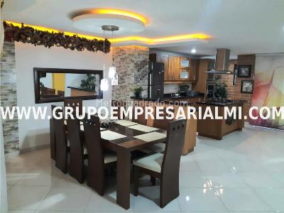 Apartamento de 3 alcobas en arriendo en Belen, Medellín, 130 m² · foto 2 de 20