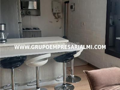 Apartaestudio en venta en El Poblado, Medellín, 30 m² · foto 11 de 20