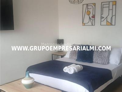 Apartaestudio en venta en El Poblado, Medellín, 30 m² · foto 16 de 20
