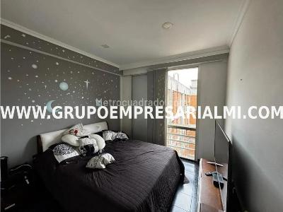 Apartamento de 4 alcobas en venta en Belen, Medellín, 136 m² · foto 8 de 20