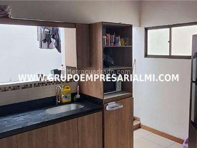 Casa de 4 alcobas en venta en Manrique, Medellín, 107 m² · foto 12 de 20