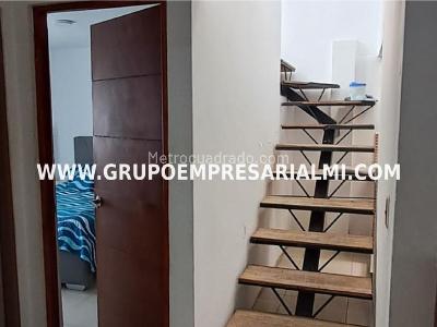 Casa de 4 alcobas en venta en Manrique, Medellín, 107 m² · foto 16 de 20
