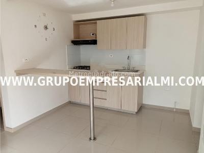 Apartamento de 2 alcobas en venta en Cabañas, Bello, 60 m² · foto 3 de 20