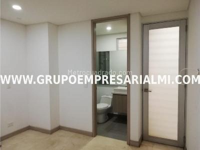 Apartamento de 3 alcobas en venta en Laureles, Medellín, 110 m² · foto 11 de 20