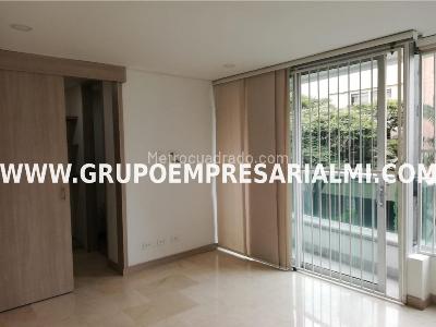 Apartamento de 3 alcobas en venta en Laureles, Medellín, 110 m² · foto 13 de 20