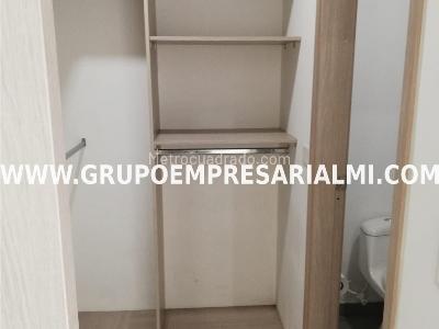 Apartamento de 3 alcobas en venta en Laureles, Medellín, 110 m² · foto 14 de 20