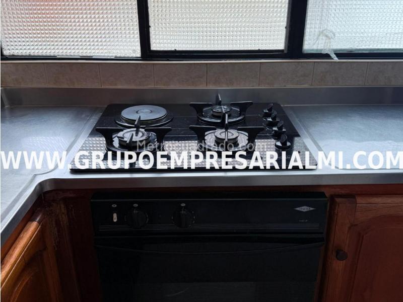 Casa Familiar Amplia de 4 Alcobas para Alquiler en Guayabal - 4