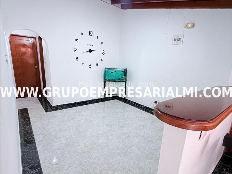 Casa Familiar Amplia de 4 Alcobas para Alquiler en Guayabal - 6